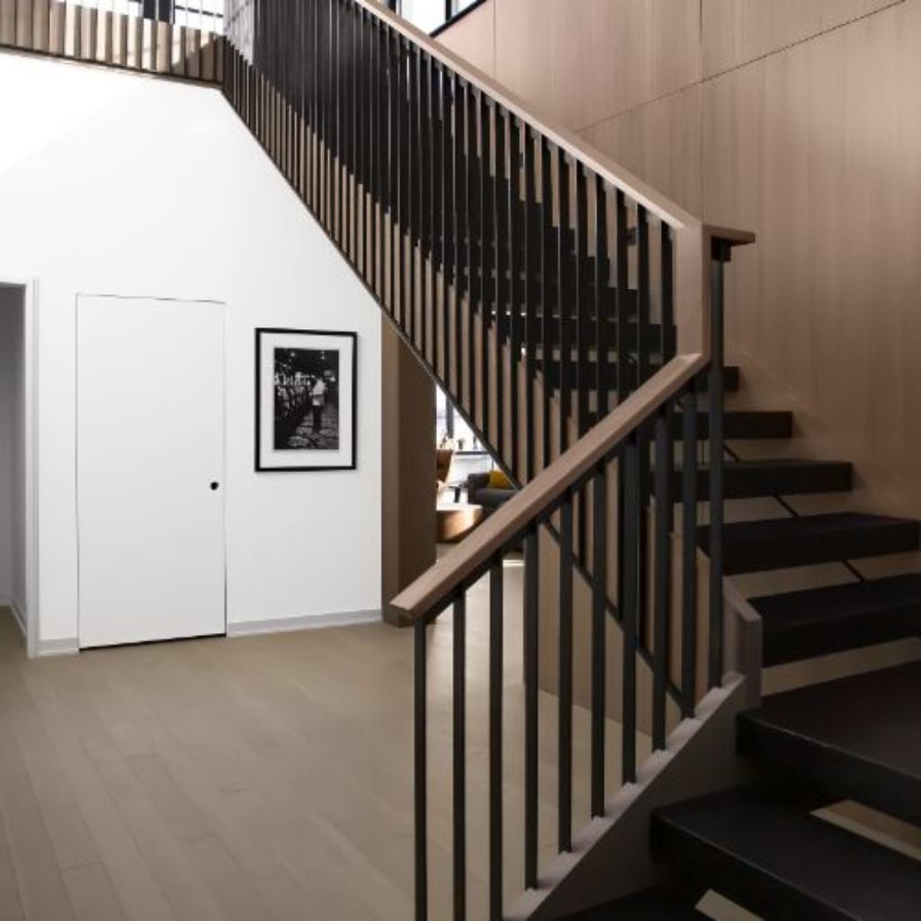 Contemporary Metal and Wood Combinations staircase design