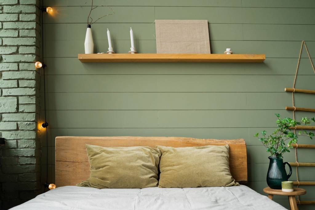 pista green Bedroom
